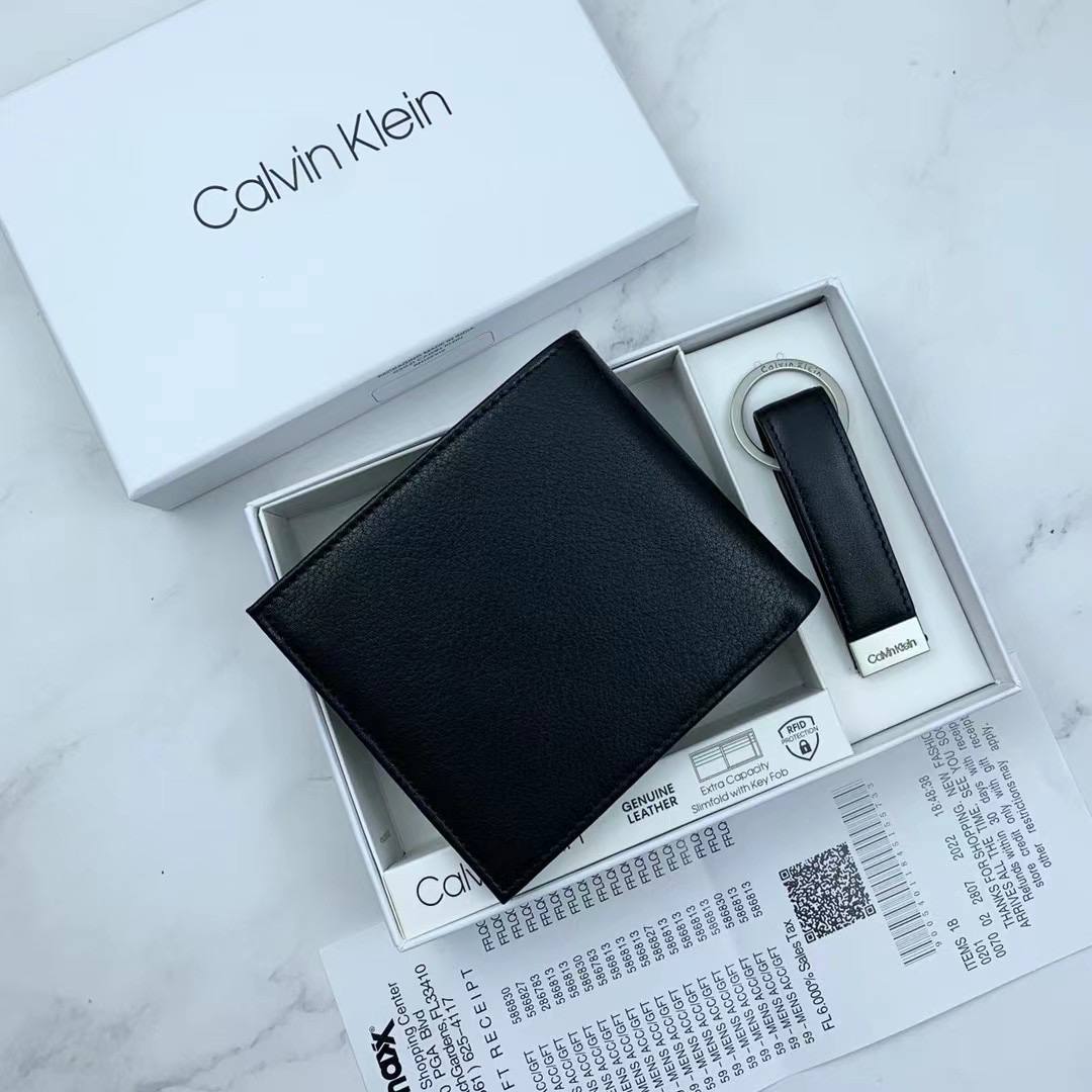 Calvin Klein Men's Accessory Set with Wallet and Keychain