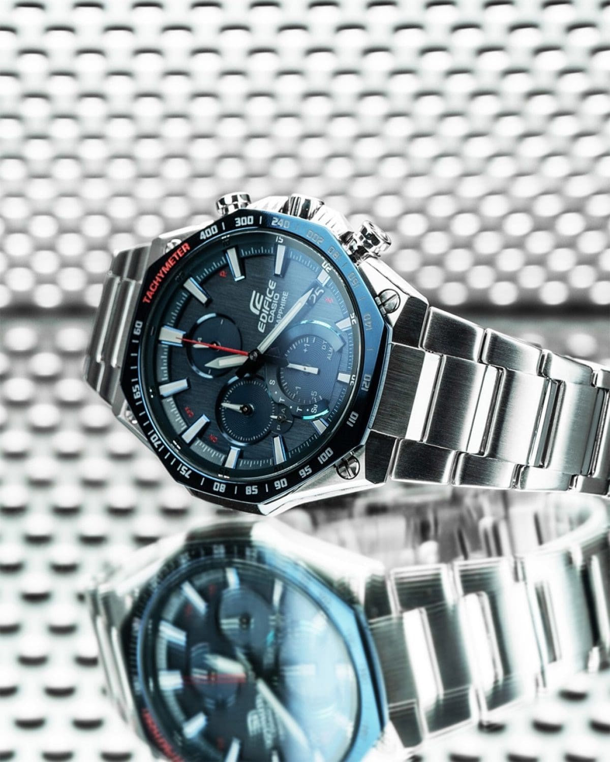 Casio Edifice EQB-1100XDB-2A men's chronograph watch, blue dial, silver-tone stainless steel bracelet – detail view 1