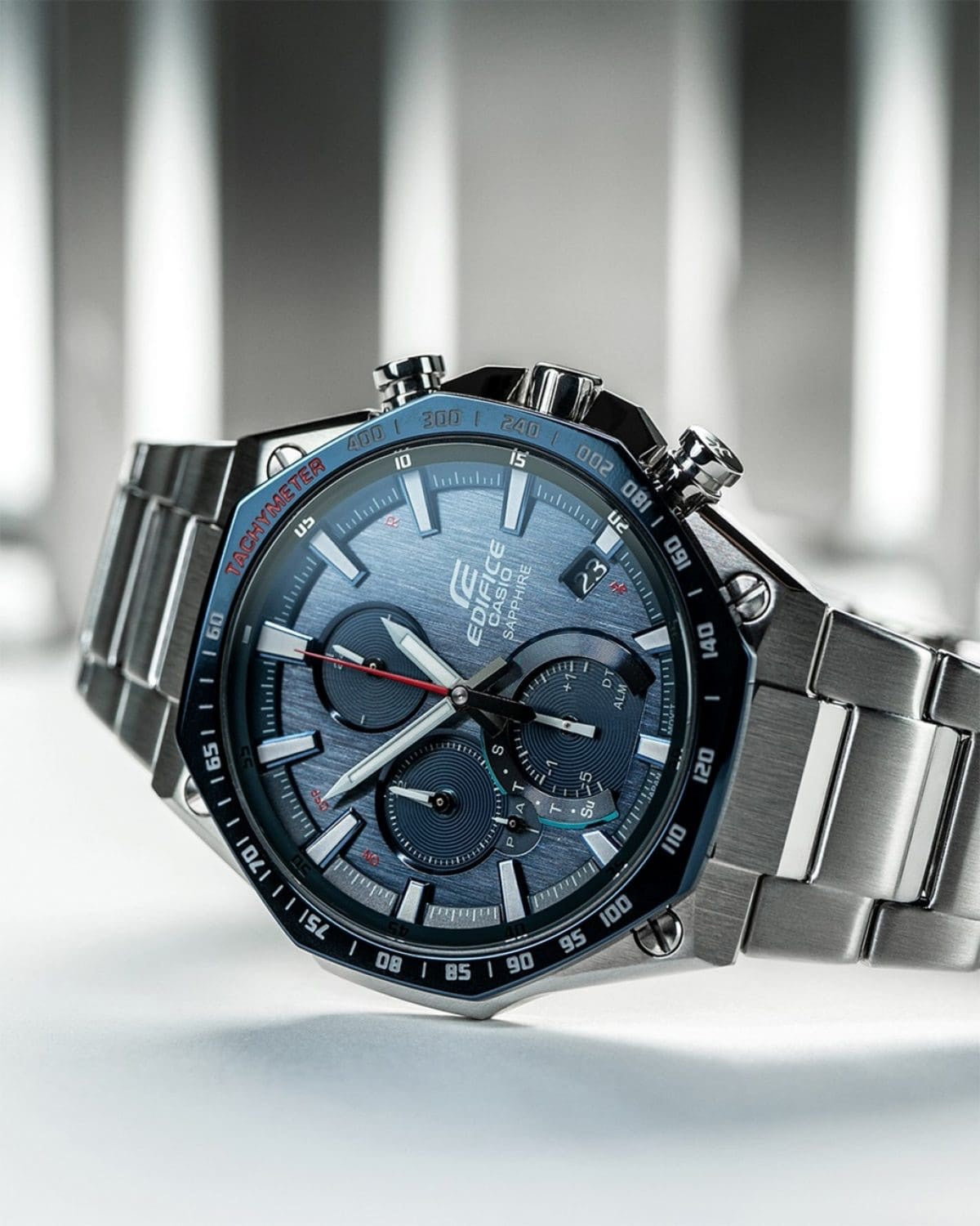 Casio Edifice EQB-1100XDB-2A men's chronograph watch, blue dial, silver-tone stainless steel bracelet – detail view 2
