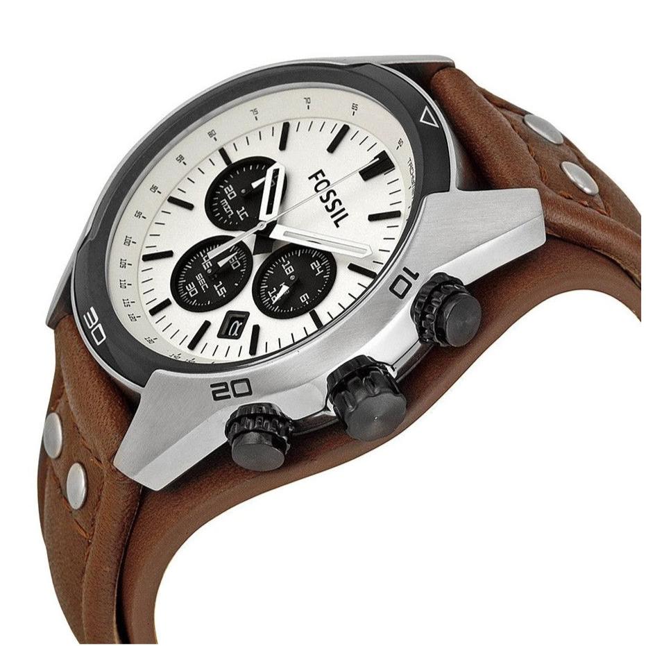 Perspective photo of Fossil CH2890 showing the side profile, knurled bezel, and buttons