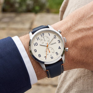 Fossil Commuter FS4932 men's chronograph watch worn on the wrist.