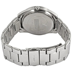 Silver stainless steel deployment clasp with Guess logo on the bracelet of the W1201L1