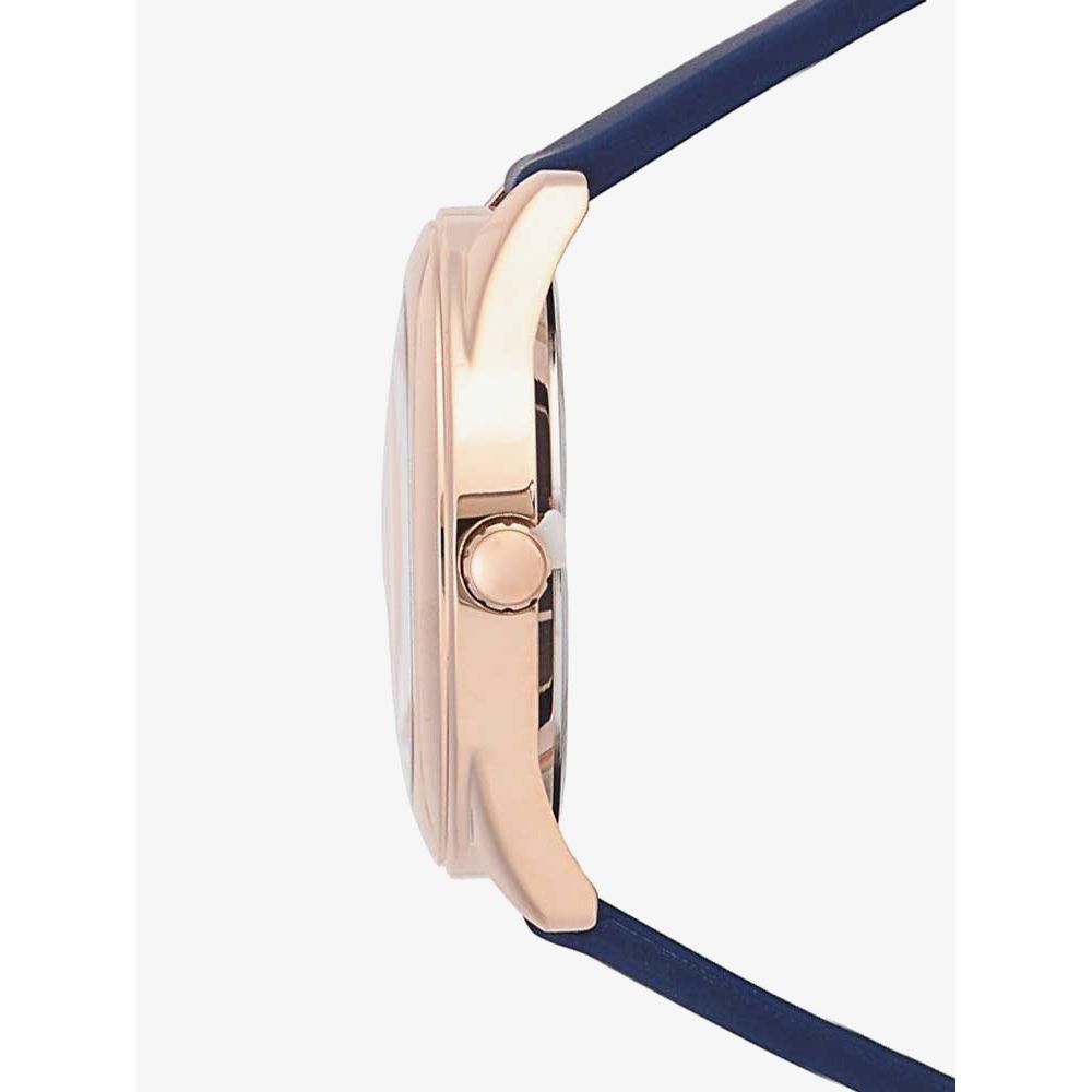 Detailed side view of the rose gold crown on the Guess W0911L6