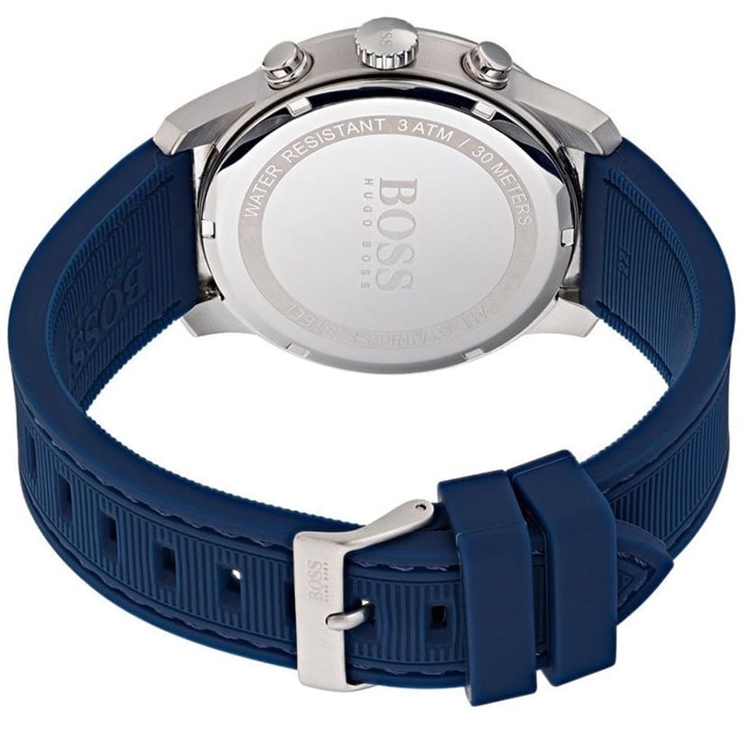 Silver stainless steel buckle clasp with Boss logo on the blue silicone strap of the 1513526