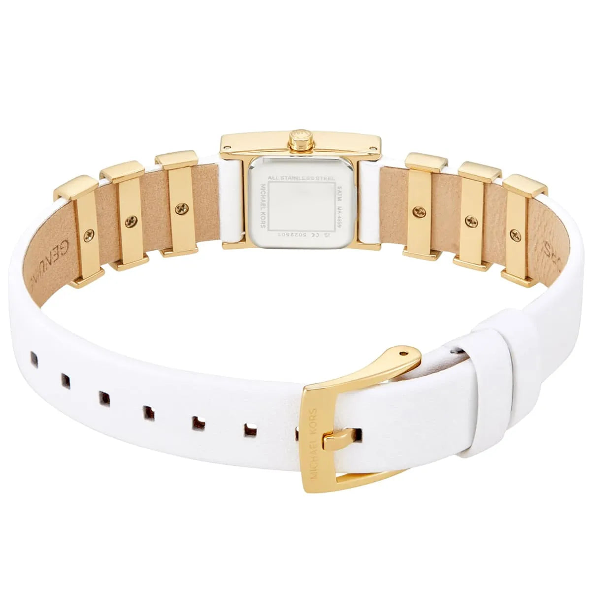 Gold-tone stainless steel buckle clasp on the white leather strap of MK4899