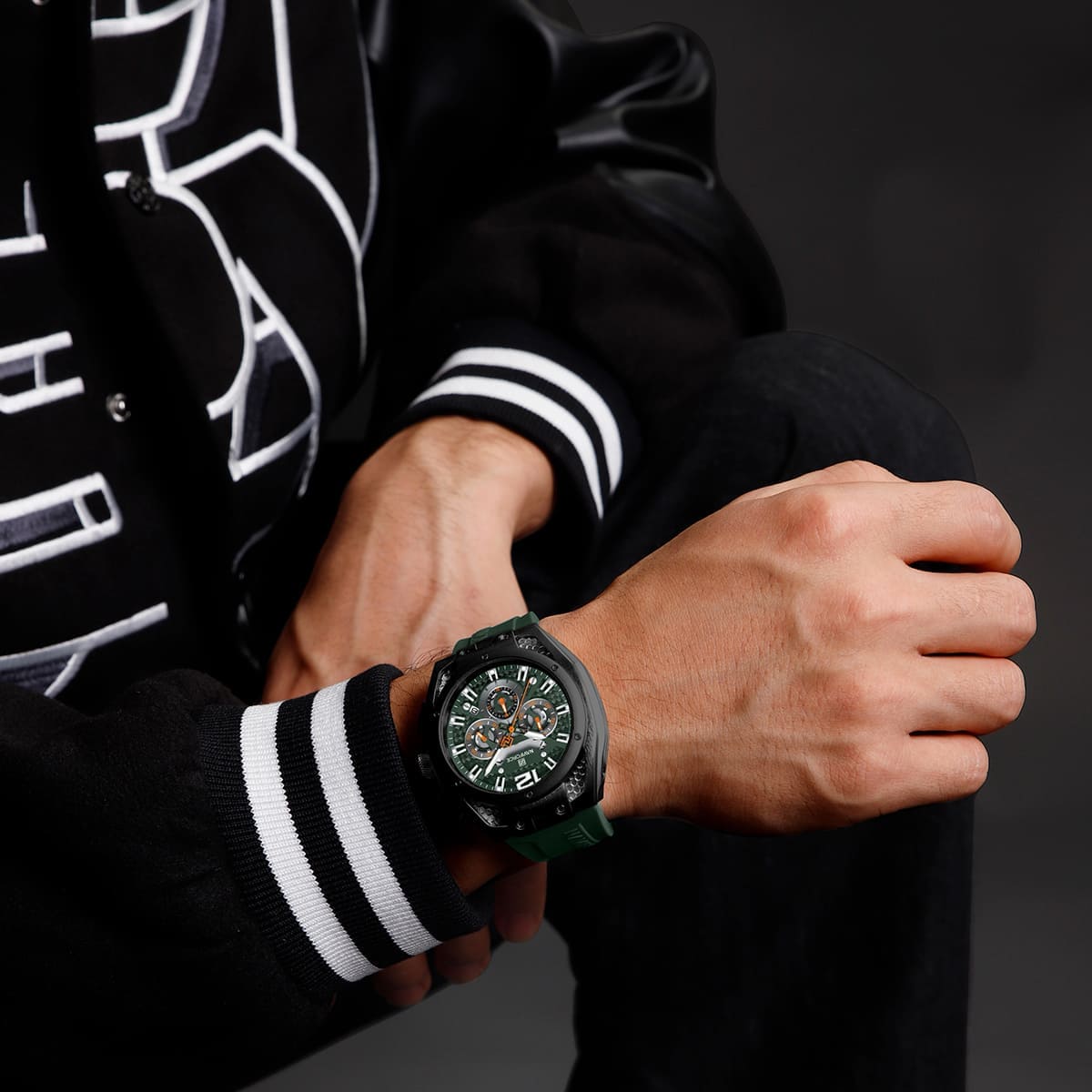Naviforce NF8063-B-GN-GN Men's Round Chronograph Watch – Black Case, Green Dial & Green Rubber Strap – view 8