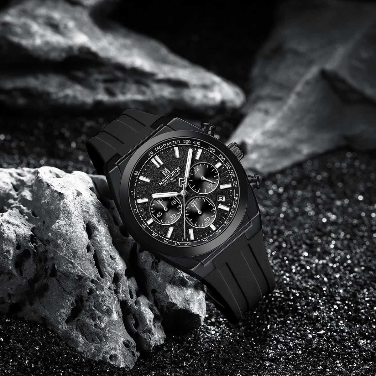 Naviforce NF8080-B-B-B Men's Chronograph Watch – Black Dial & Black Rubber Strap – view 4