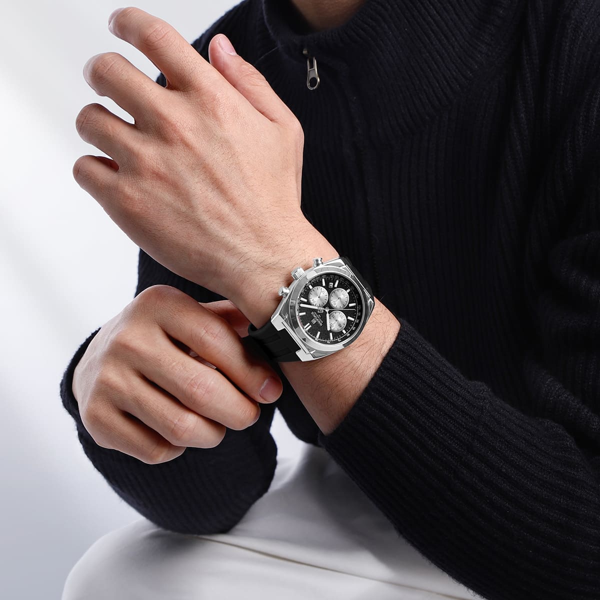 Naviforce NF8080-S-B-B Men's Chronograph Watch – Black Dial & Black Rubber Strap – view 6