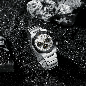 Naviforce NF8081-S-W-S Men's Chronograph Watch – White Dial & Silver Steel Strap – view 3
