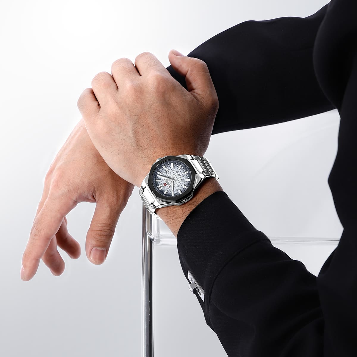 Naviforce NF9258-S-W-S Men's Watch – White Dial & Silver Steel Strap – view 5