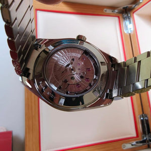 Omega Seamaster Aqua Terra 150M >15,000 Gauss 231.10.42.21.01.002 men's automatic watch – caseback view in box