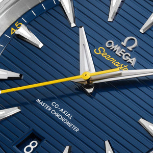 Omega Seamaster Aqua Terra 150M 220.12.41.21.03.009 men's automatic watch – blue teak dial close-up with yellow seconds hand