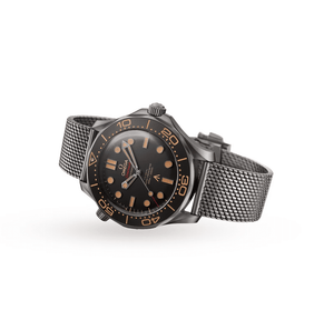 Omega Seamaster Diver men's automatic watch, 41mm stainless steel case, black dial, mesh bracelet – side angle view