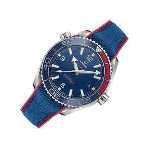 Omega Seamaster Planet Ocean 600M PyeongChang 2018 522.32.44.21.03.001 men's automatic watch, 43.5mm stainless steel case, blue dial, blue rubber strap – right angle view