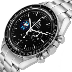 Omega Speedmaster Professional Snoopy men's chronograph watch, 42mm stainless steel case, black dial with Snoopy medallion, steel bracelet – angle close-up