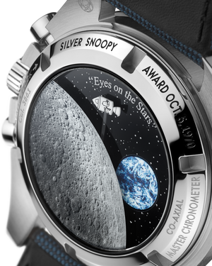 Omega Speedmaster Silver Snoopy Award men's chronograph watch, 42mm stainless steel case, silver dial with blue subdials – caseback view