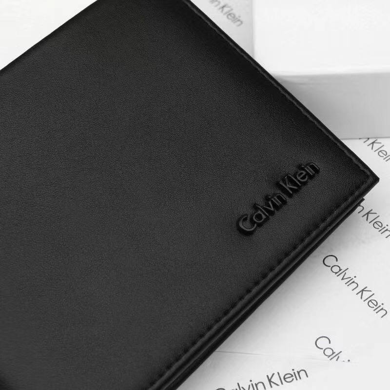 Calvin Klein 2-Piece Gift Set featuring Black Leather Bifold Wallet and Matching Key Fob