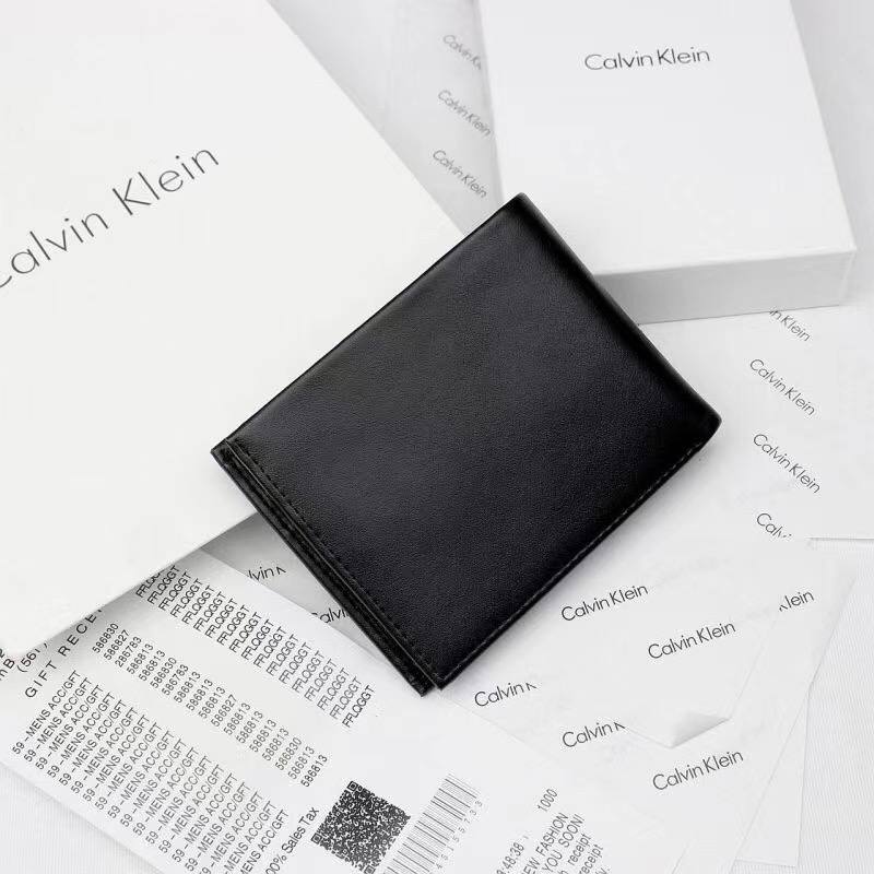 Calvin Klein 2-Piece Gift Set featuring Black Leather Bifold Wallet and Matching Key Fob