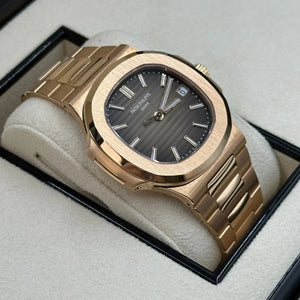 Patek Philippe Nautilus 40mm Men's Automatic Watch – Brown Gradient Dial & Yellow Gold Strap – view 4