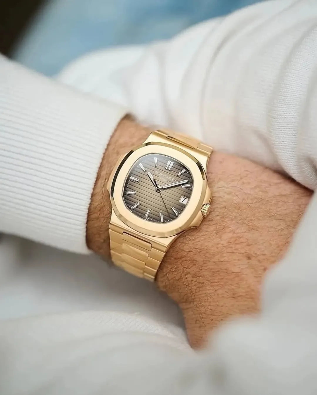 Patek Philippe Nautilus 40mm Men's Automatic Watch – Brown Gradient Dial & Yellow Gold Strap – view 5