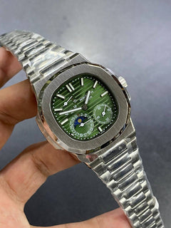 Patek Philippe Nautilus Moon Phase 40mm Men's Automatic Watch – Green Dial & Silver Stainless Steel Strap | ساعة باتيك فيليب نوتيلس رجالي مينا أخضر