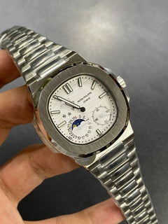 Patek Philippe Nautilus Moon Phase 40mm Men's Automatic Watch – White Dial & Silver Stainless Steel Strap | ساعة باتيك فيليب نوتيلس رجالي مينا أبيض