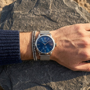 r8853118006-maserati-epoca-men-blue-sunray-dial-silver-mesh-quartz-battery-wrist-view