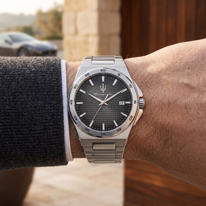 Live wrist shot of the Maserati Velocità Slim R8853153004 men's watch with stainless steel bracelet.