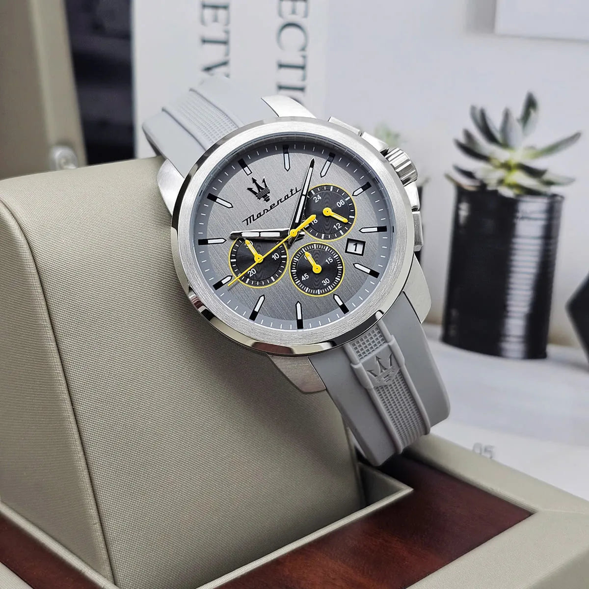 Maserati Successo R8871621043 Men's Chronograph Watch – view 9