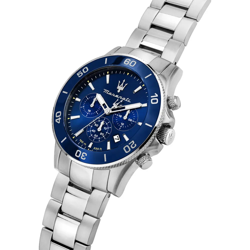 Detailed view of silver-tone crown and pushers on Maserati Competizione R8873600002 men's quartz battery watch with blue dial