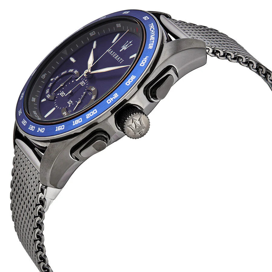 Right angled view of Maserati Traguardo R8873612009 men's quartz battery watch highlighting gunmetal finish and blue bezel details