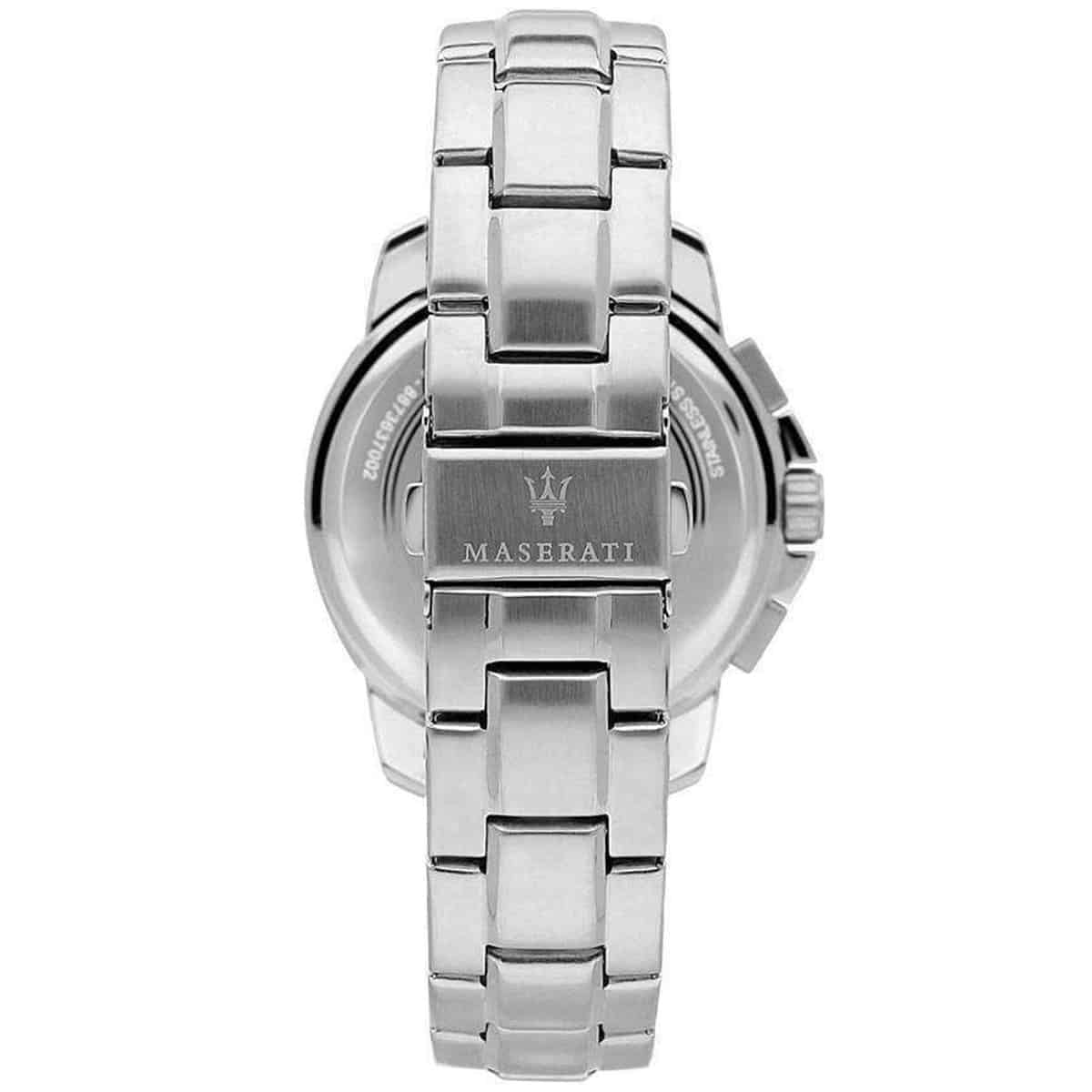 Silver-tone deployment clasp on Maserati Royale R8873637003 men's quartz battery silver metal bracelet watch