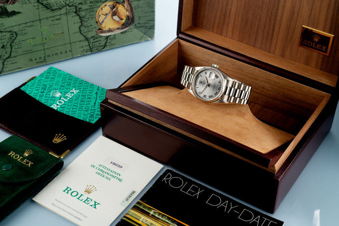 Rolex Day-Date men's mirror watch, silver dial – view 6