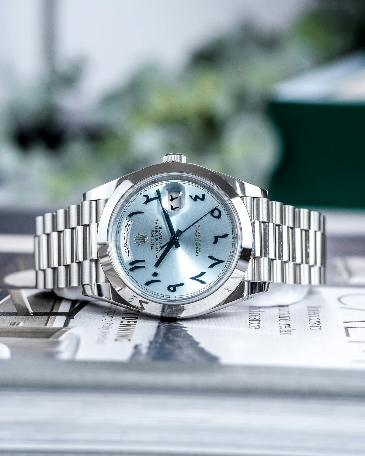Rolex Day-Date men's mirror watch, ice blue dial – view 6