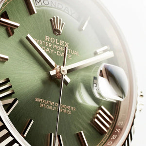 Rolex Day-Date men's mirror watch, green dial – view 3