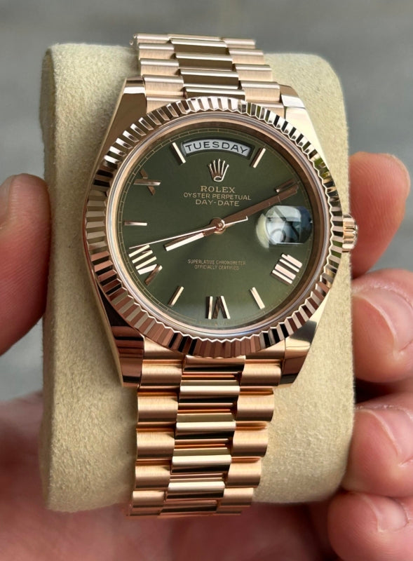 Rolex Day-Date men's mirror watch, green dial – view 4