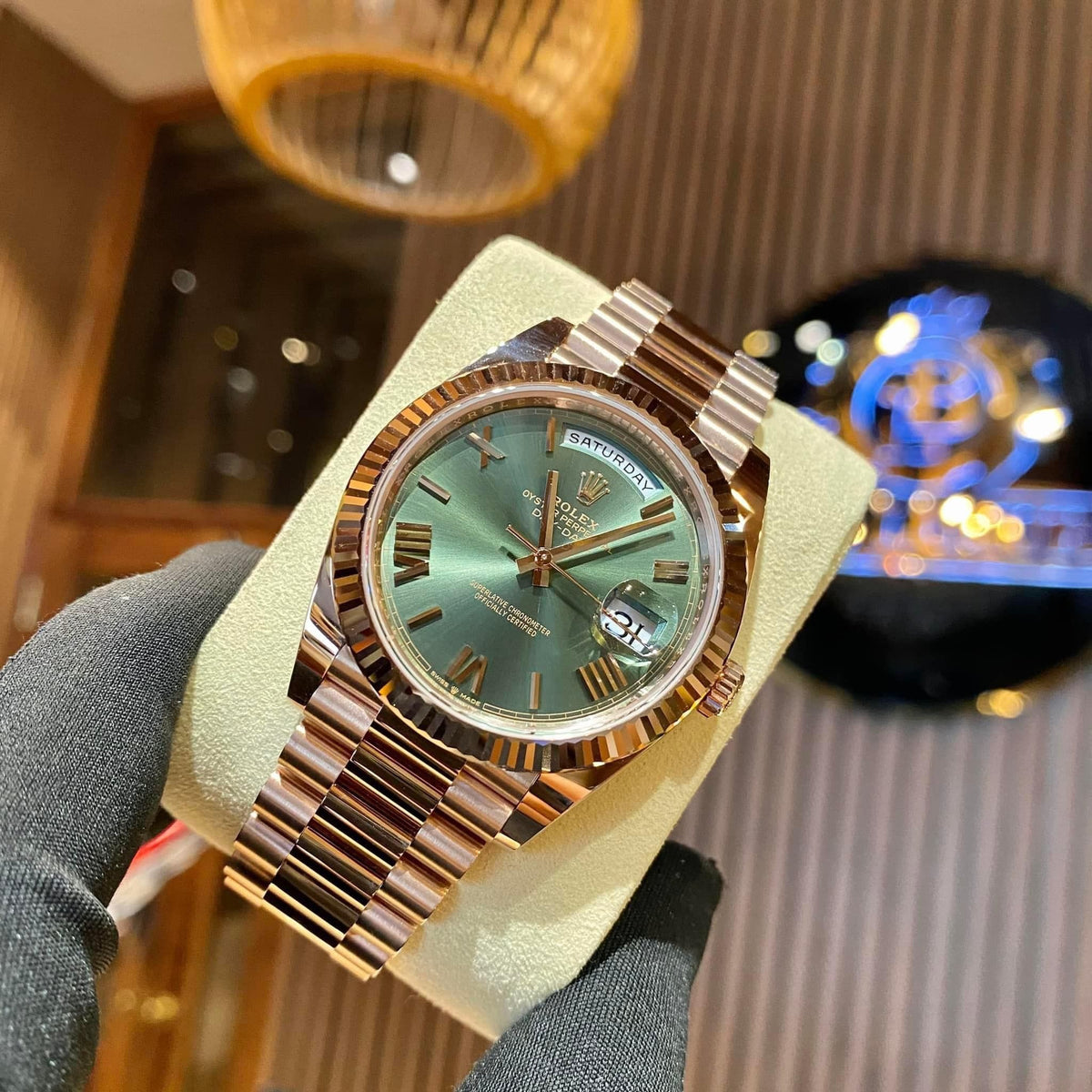Rolex Day-Date men's mirror watch, green dial – view 7