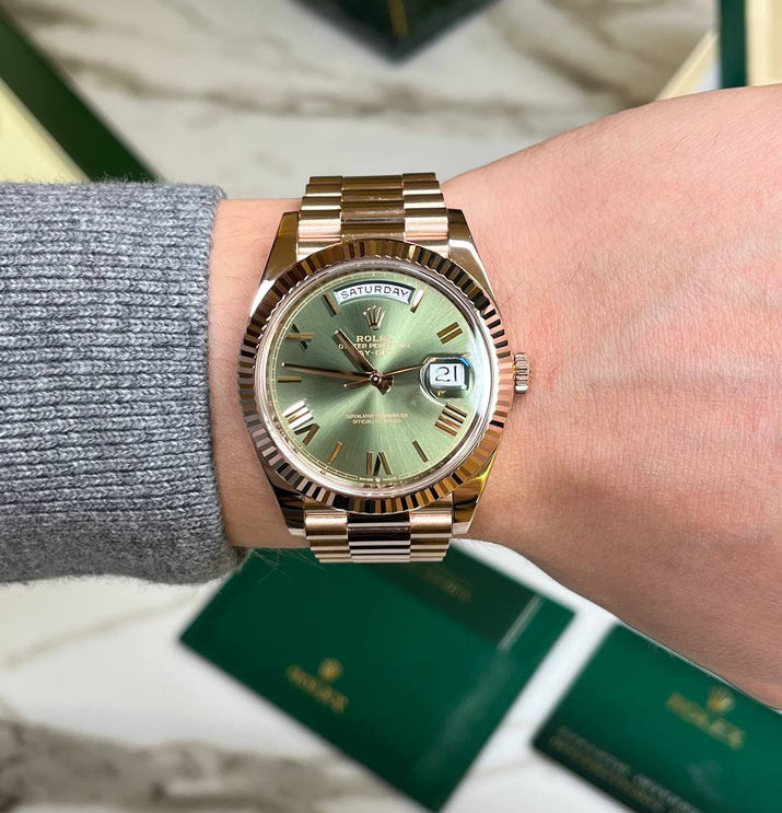 Rolex Day-Date men's mirror watch, green dial – view 9