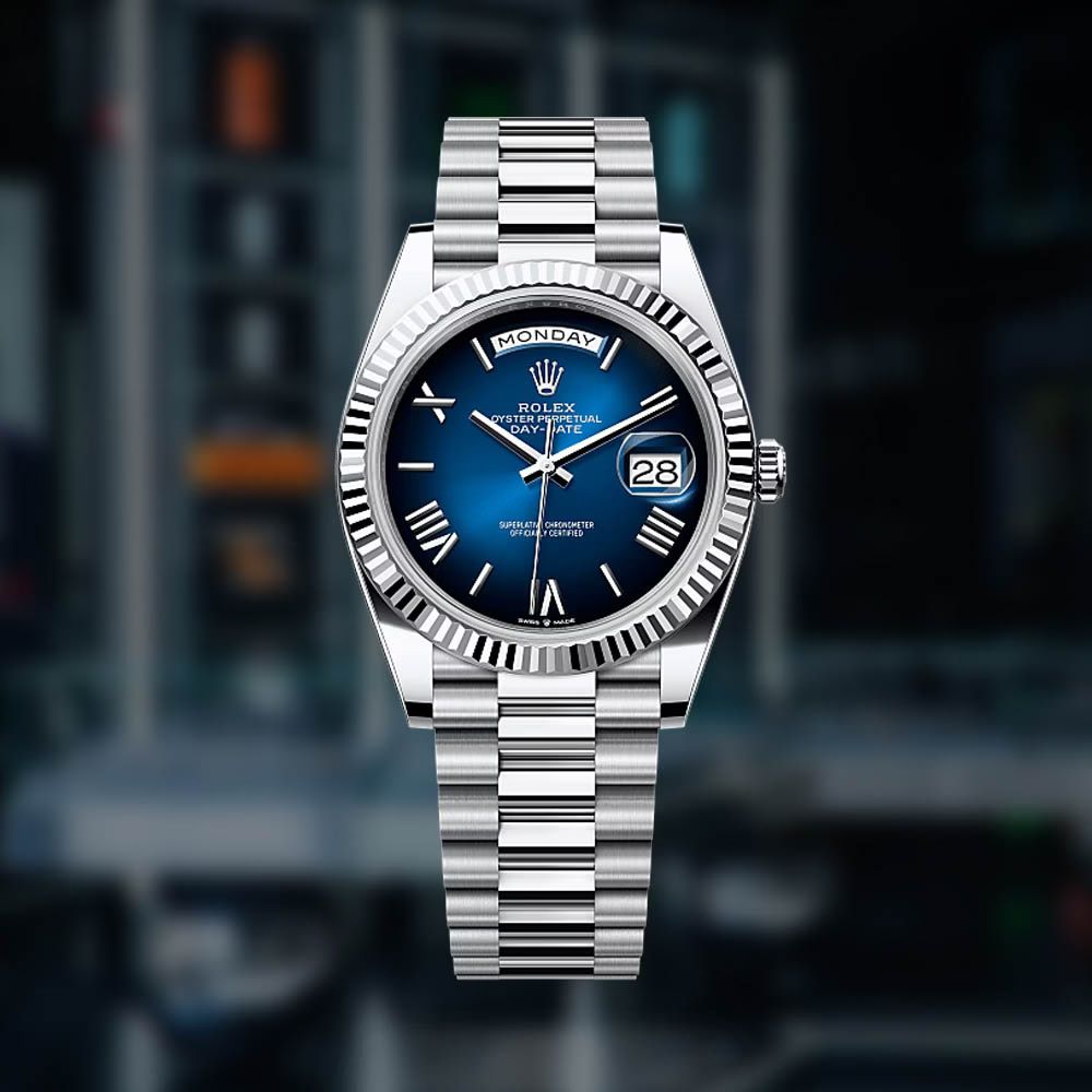 Rolex Day-Date men's mirror watch, blue ombré dial – view 2