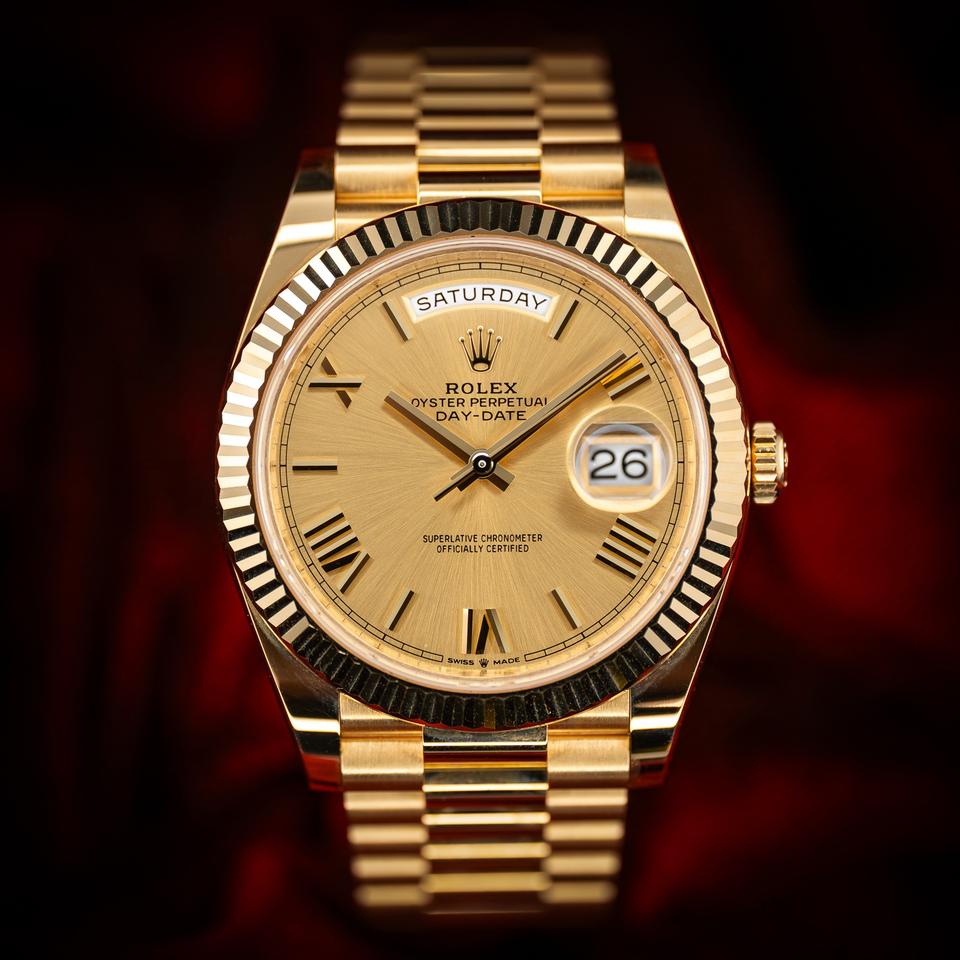 Rolex Day-Date 41mm men's mirror watch, champagne Roman numeral dial – view 3