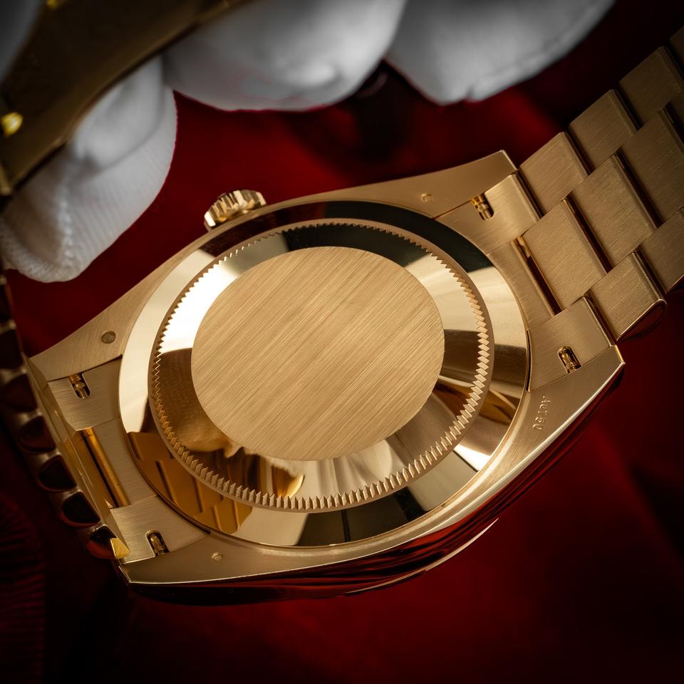 Rolex Day-Date 41mm men's mirror watch, champagne Roman numeral dial – view 9