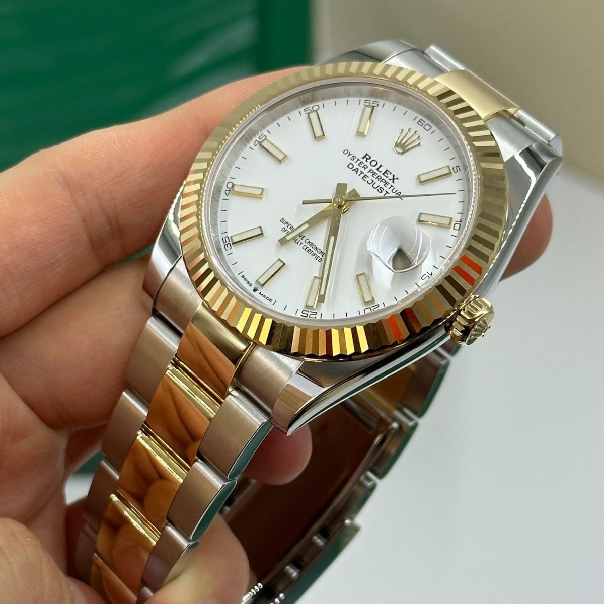 Rolex Datejust men's mirror watch, white dial – view 2