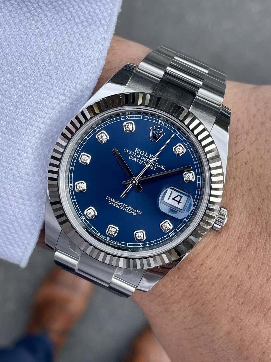 Rolex Datejust men's mirror watch, blue stone-set dial – view 8