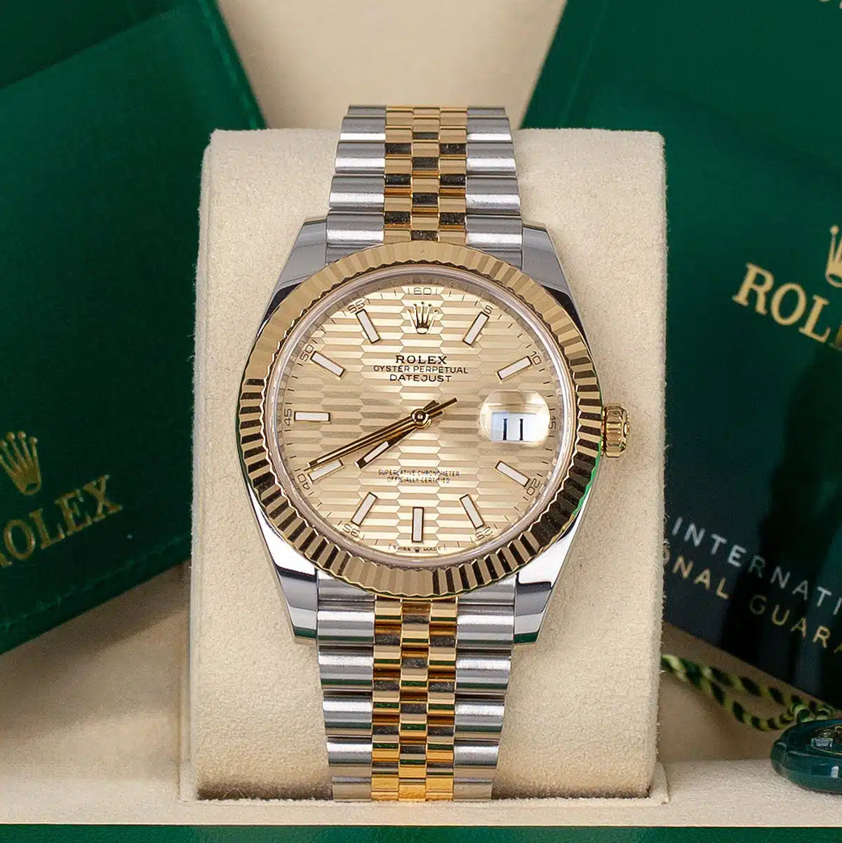 Rolex Datejust men's mirror watch, gold-tone fluted-motif dial – view 2