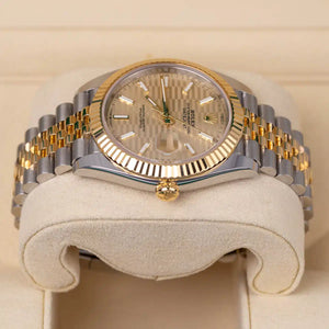 Rolex Datejust men's mirror watch, gold-tone fluted-motif dial – view 5