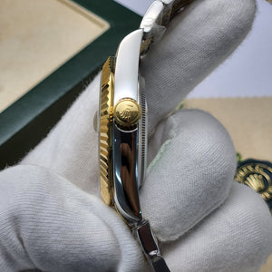 Rolex Datejust 36mm unisex mirror watch, gold-tone fluted motif dial – view 7