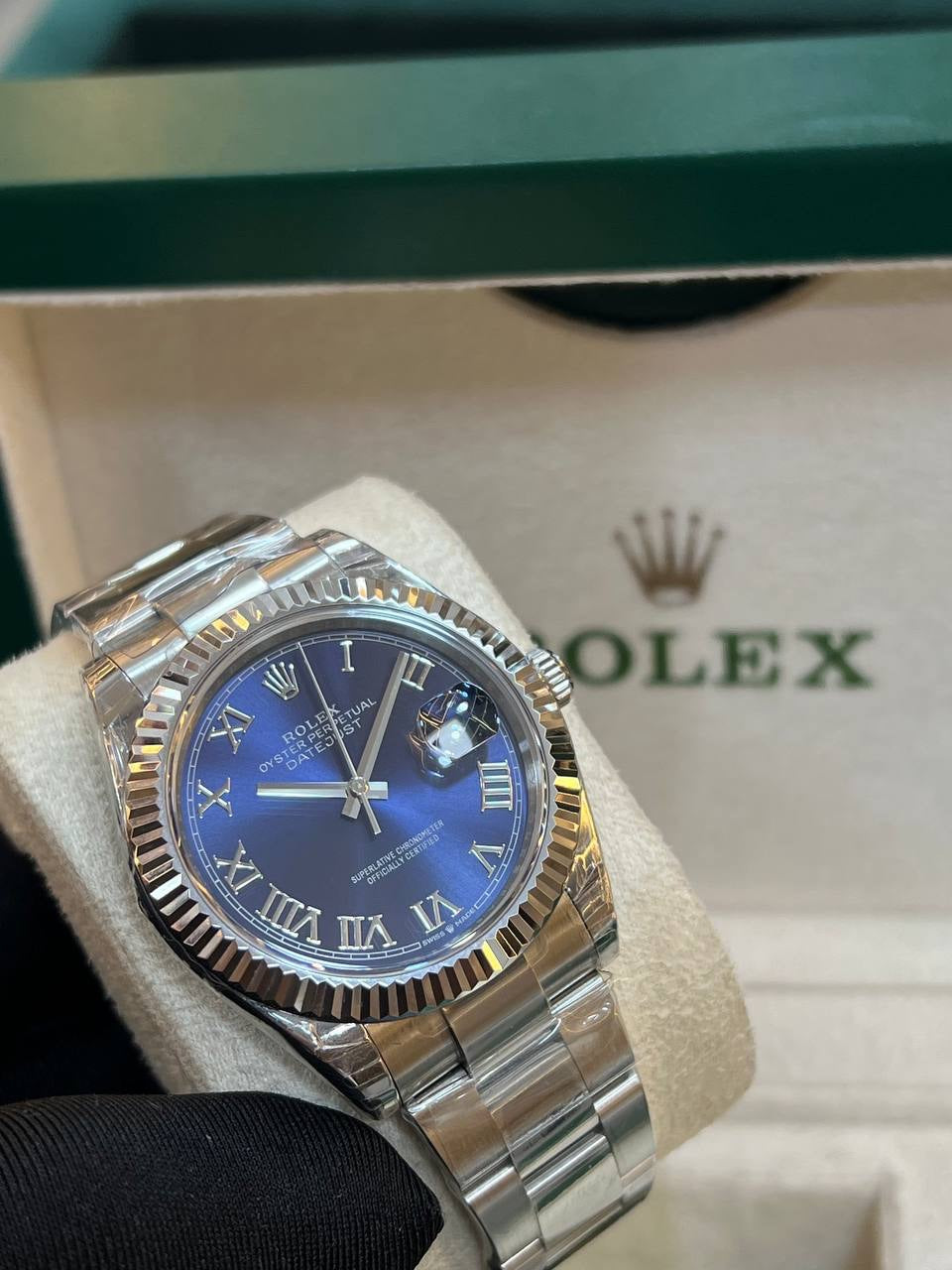 Rolex Datejust 36mm unisex mirror watch, blue roman numeral dial – view 4