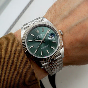 Rolex Datejust 41mm men's mirror watch, dark green dial – view 3