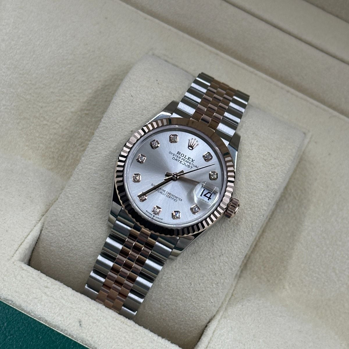 Rolex Datejust 31mm women's mirror watch, silver stone-set dial – view 10