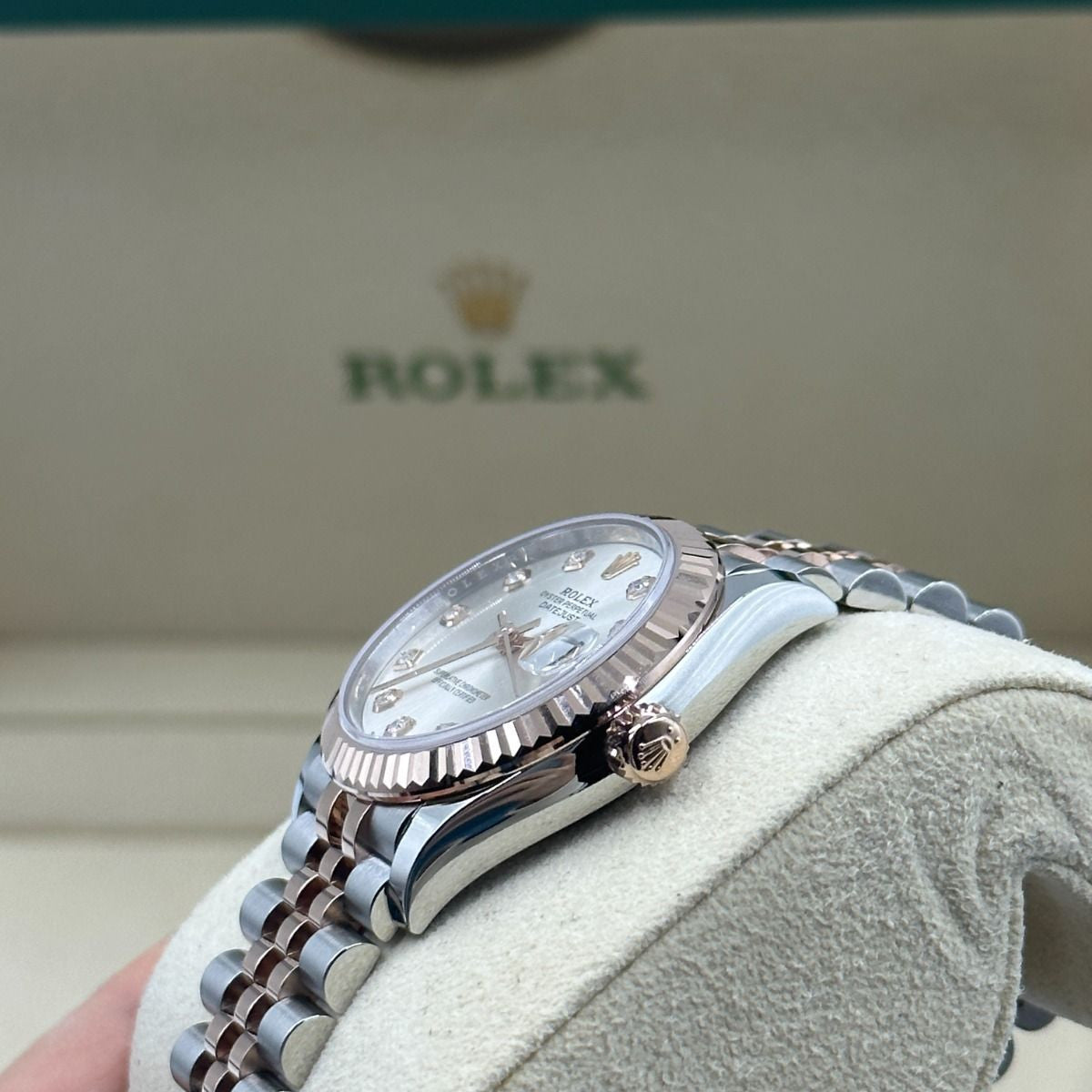 Rolex Datejust 31mm women's mirror watch, silver stone-set dial – view 13